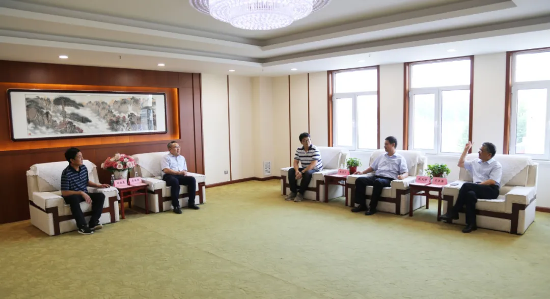 田俊勇副市長一行蒞臨河北工業(yè)大學(xué)考察交流(圖1)